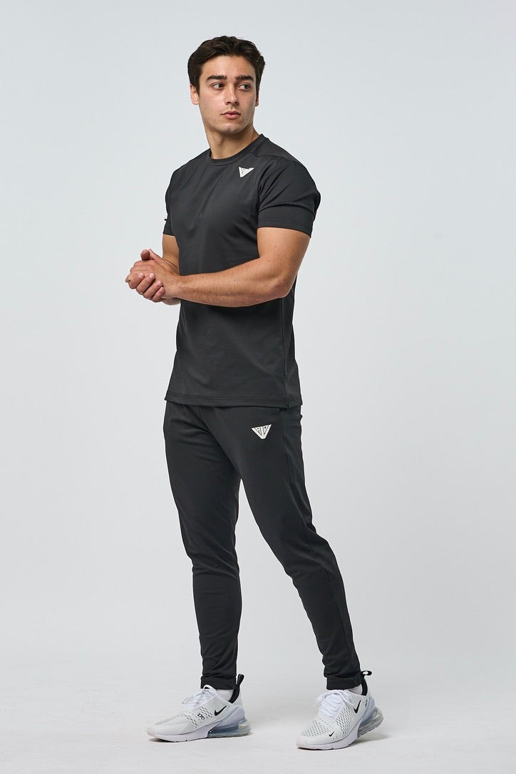 Black dri fit joggers best sale